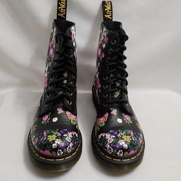 Dr. Martens 1460 Pascal Vintage Floral Leather Lace-up Black Boots (W Size 6) - Picture 6 of 12